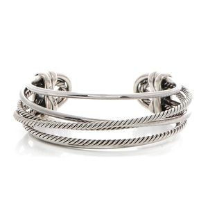 COPY - DAVID YURMAN
Sterling Silver 24mm Narrow
Crossover Cuff
